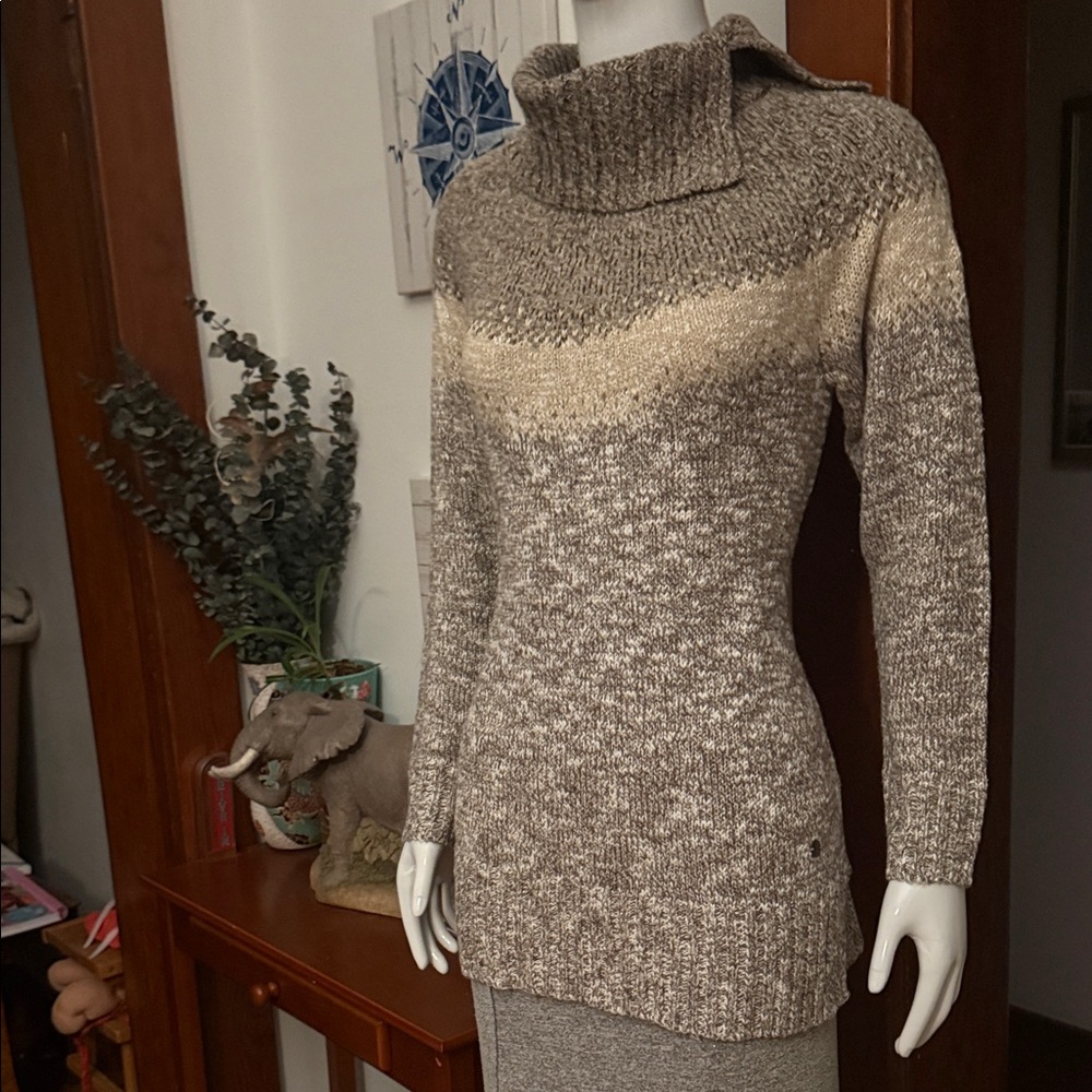 NWT northern reflections size small Cozy Brown and Cream Women's Sweater